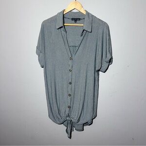 Kim & Cami Cuff Sleeve Tie Front Button Top Beige & Green Stripes Women’s Size L